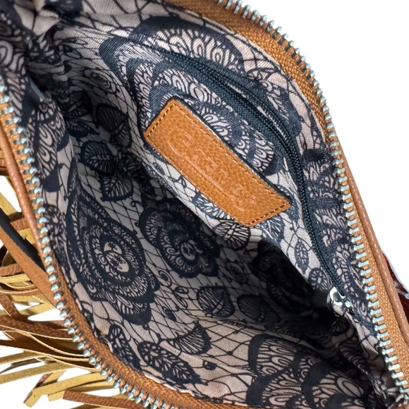 NWT Carlos Santana Boho Western Fringe Wristlet Purse Faux Leather - Picture 4 of 4